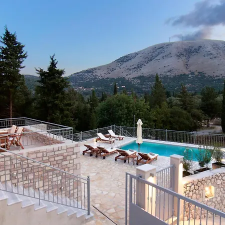 Ariadne Villa