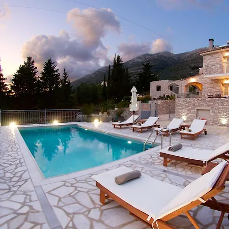 Ariadne Villa