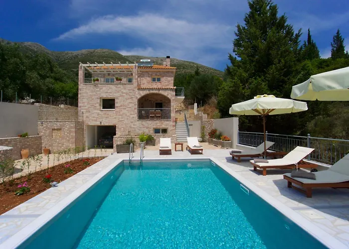 Ariadne Villa